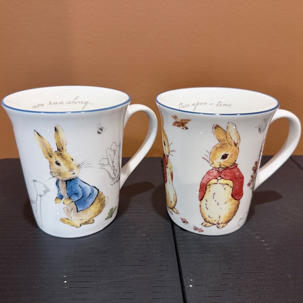 Beatrix Potter Peter Rabbit Mug Set 2pk White Blue Red Excellent Storybook Mugs